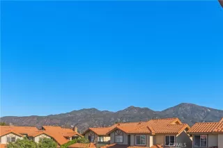 Photo #5: OC23223885 Listing 