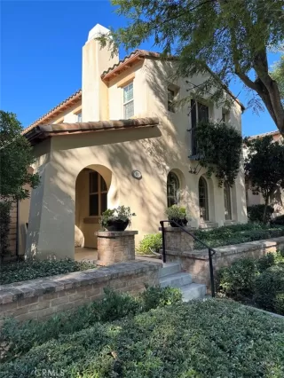 Photo #1: OC23224549 Listing 