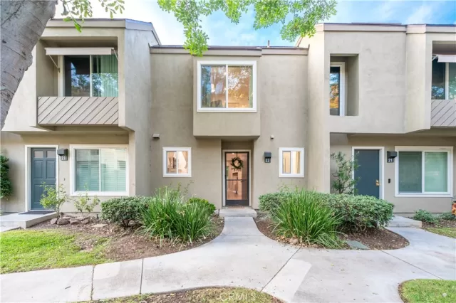 MLS: OC23225100 Condo For Sale