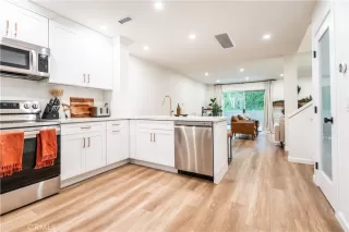 Photo #1: OC23225100 Listing 