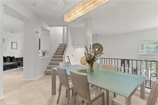 Photo #2: OC23225193 Listing 