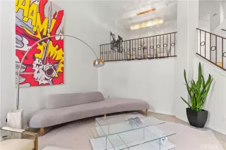 Photo #3: OC23225193 Listing 