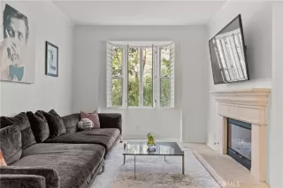 Photo #6: OC23225193 Listing 