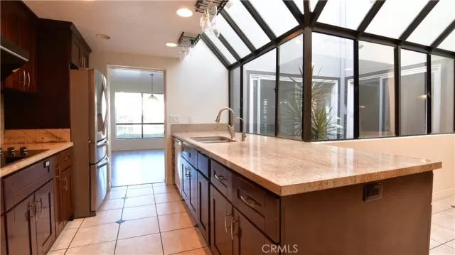 MLS: OC23225304 Condo For Sale