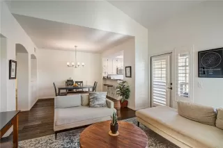 Photo #3: OC23225477 Listing