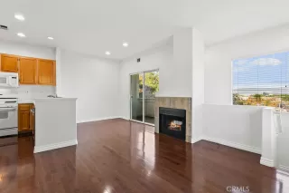 Photo #1: OC23225489 Listing 