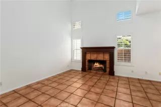 Photo #5: OC23225604 Listing 