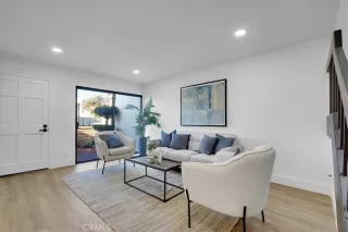 Photo #4: OC23225806 Listing 