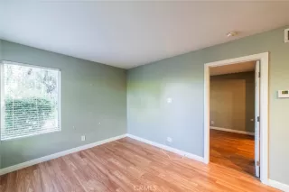 Photo #2: OC23226011 Listing 