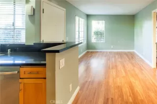 Photo #5: OC23226011 Listing 