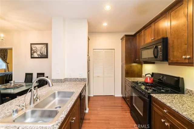 MLS: OC23226041 Condo For Sale