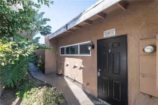 Photo #3: OC23226163 Listing 