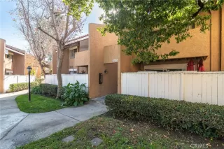 Photo #5: OC23226163 Listing 