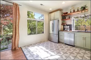 Photo #5: OC23226226 Listing 