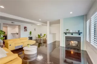 Photo #4: OC23226890 Listing 