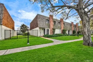 Photo #2: OC23227309 Listing 