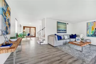 Photo #5: OC23227309 Listing 