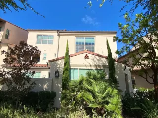 Photo #1: OC23227756 Listing 