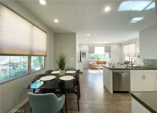 Photo #6: OC23227756 Listing 