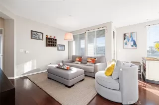 Photo #2: OC23228544 Listing 