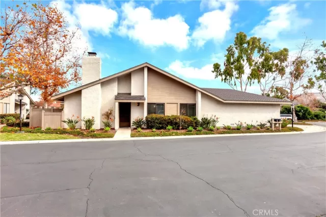 MLS: OC23228547 Condo For Sale