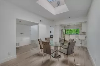 Photo #5: OC23229034 Listing 