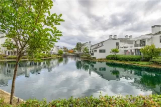 Photo #5: OC23229208 Listing 