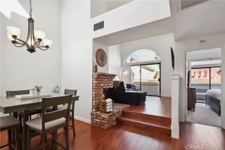 Photo #3: OC23229453 Listing 