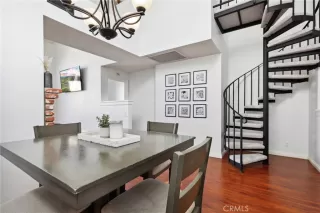 Photo #6: OC23229453 Listing 