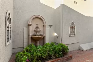 Photo #3: OC23229760 Listing 