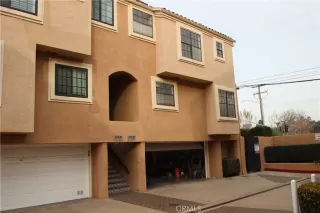 Photo #4: OC23230146 Listing 