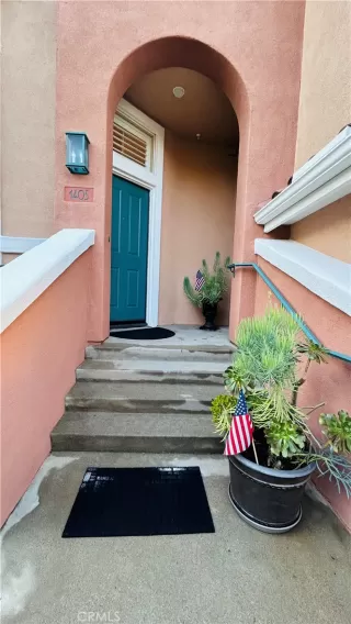 Photo #2: OC23230403 Listing 