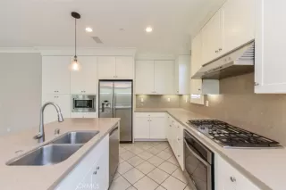 Photo #3: OC23230564 Listing 