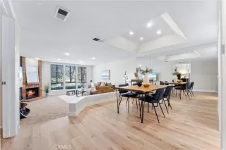 Photo #4: OC23230649 Listing