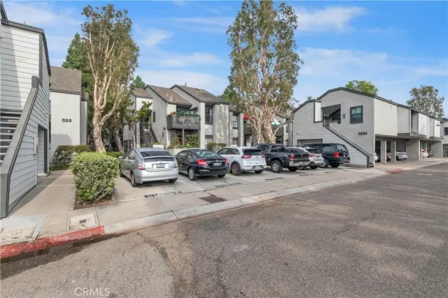 MLS: OC23231038 Condo For Sale