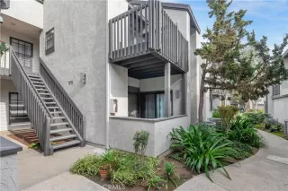 Photo #1: OC23231038 Listing 