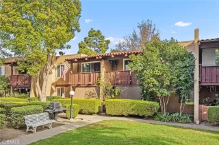 Photo #1: OC23231074 Listing