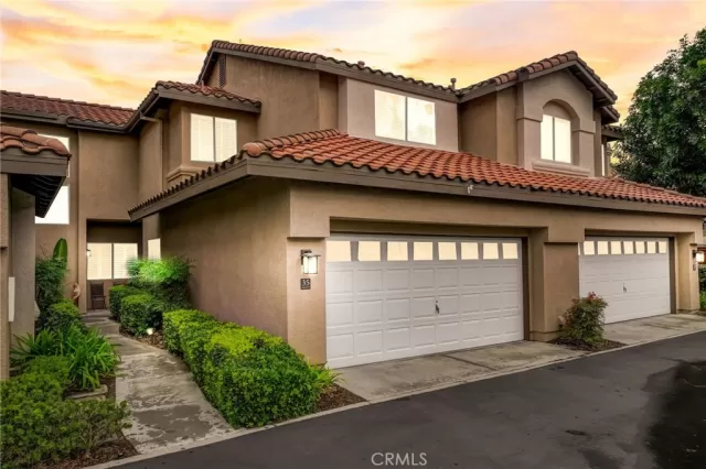 MLS: OC23231129 Condo For Sale