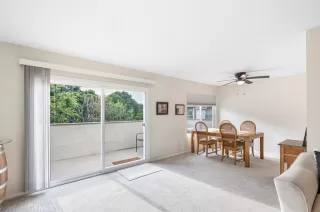 Photo #2: OC23231376 Listing