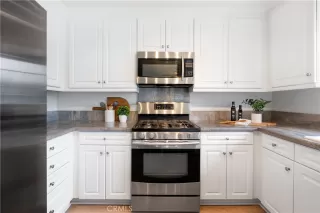 Photo #6: OC23231672 Listing