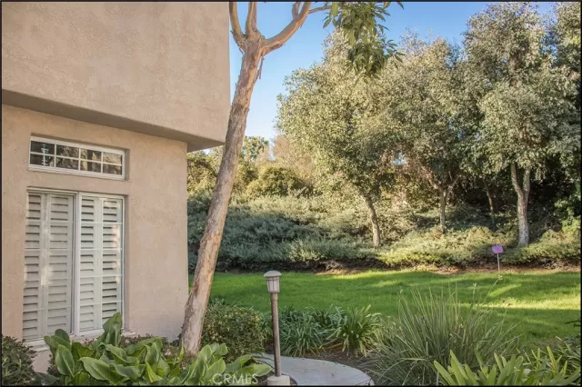 MLS: OC23231735 Condo For Sale