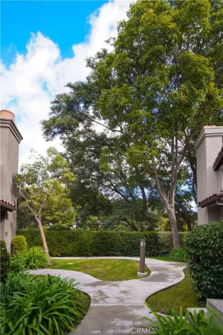 Photo #2: OC24000323 Listing