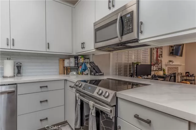 MLS: OC24000598 Condo For Sale