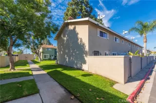 Photo #3: OC24000901 Listing 