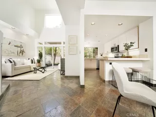 Photo #3: OC24001363 Listing 