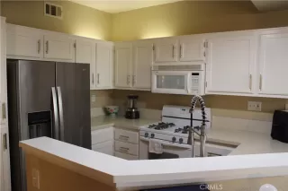 Photo #5: OC24001522 Listing 