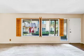 Photo #5: OC24002379 Listing 