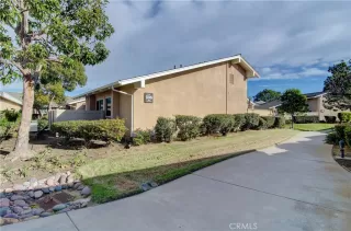 Photo #2: OC24002975 Listing