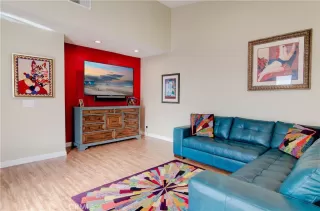 Photo #6: OC24002975 Listing