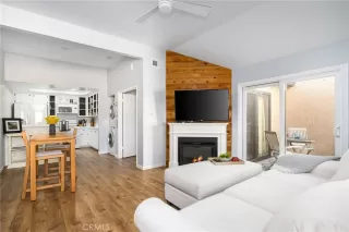 Photo #2: OC24003063 Listing